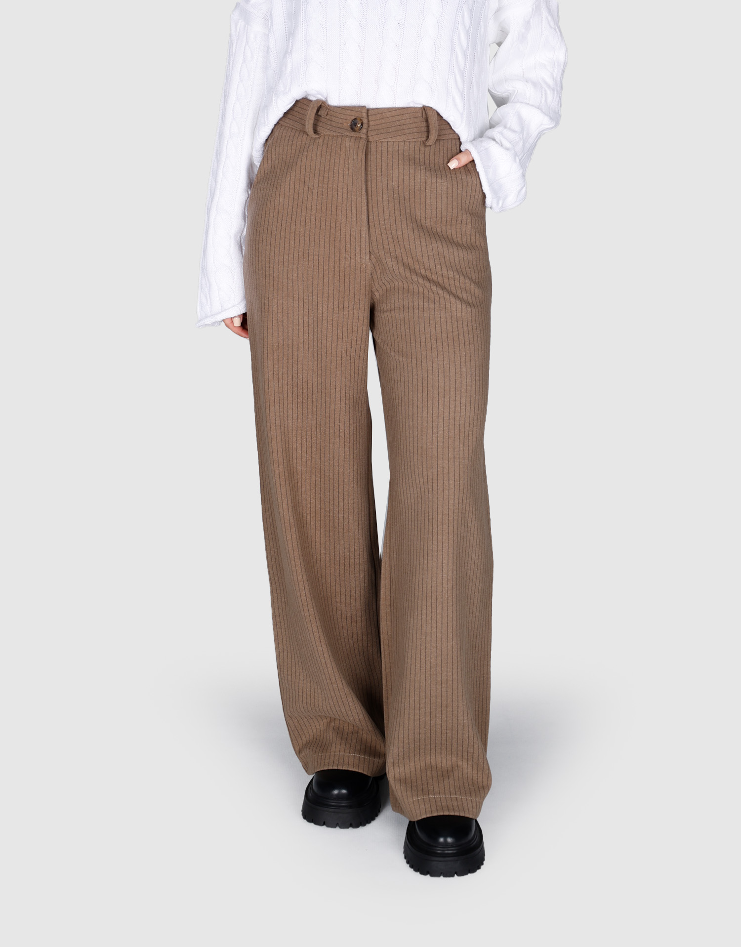 شلوار پشت کش نسکافه ای