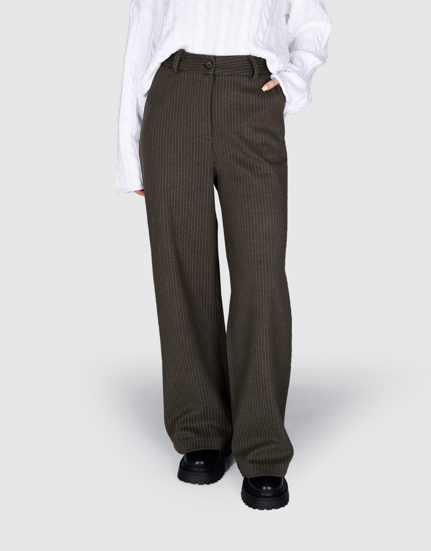 شلوار پشت کش قهوه ای