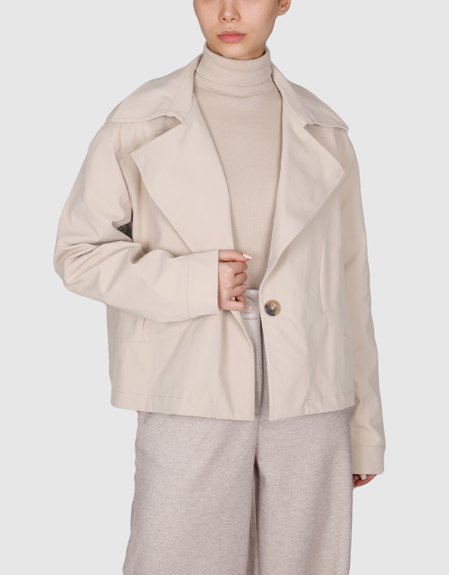 بارانی بغل تیکه کرم