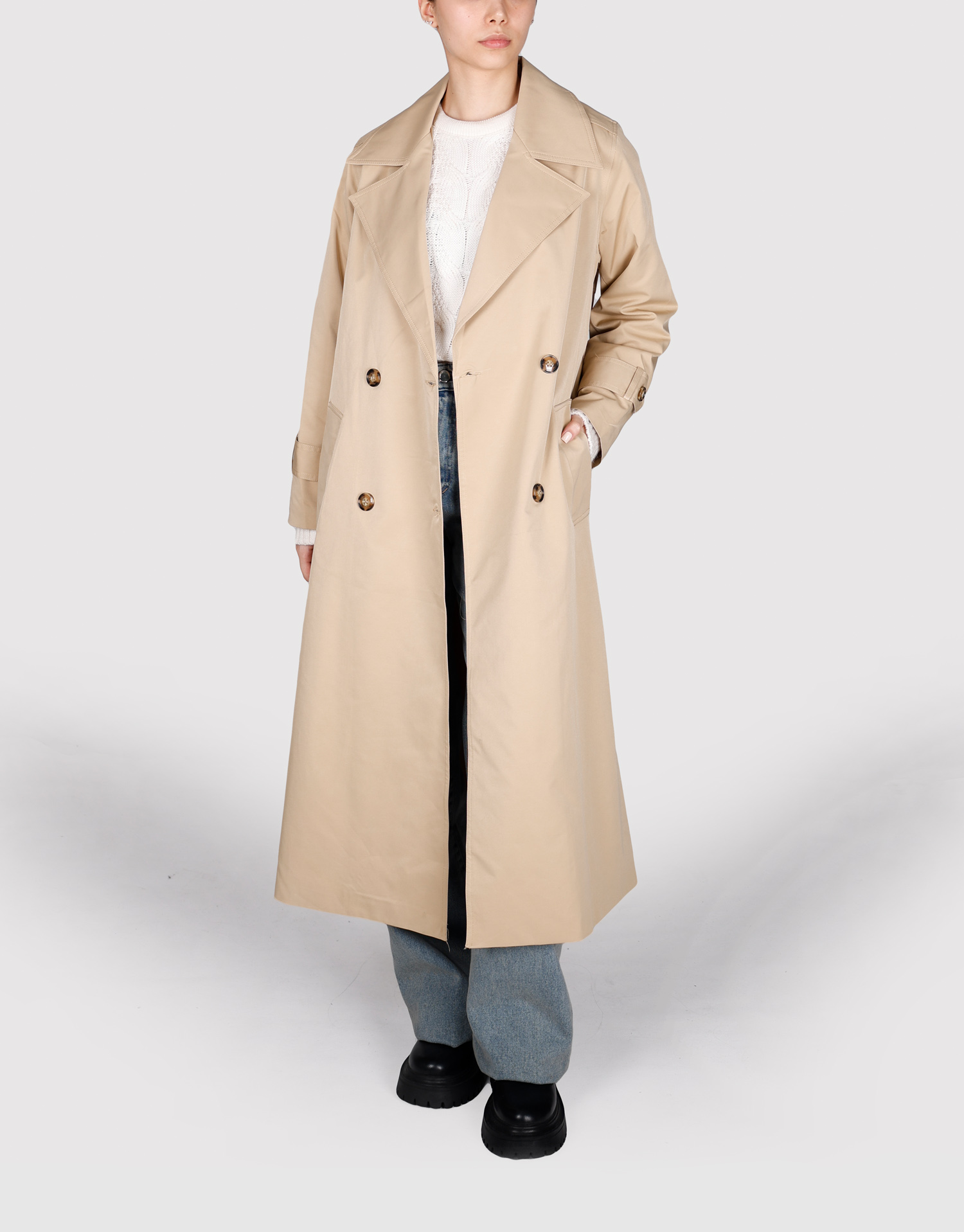 بارانی سرشانه پاگون بلند