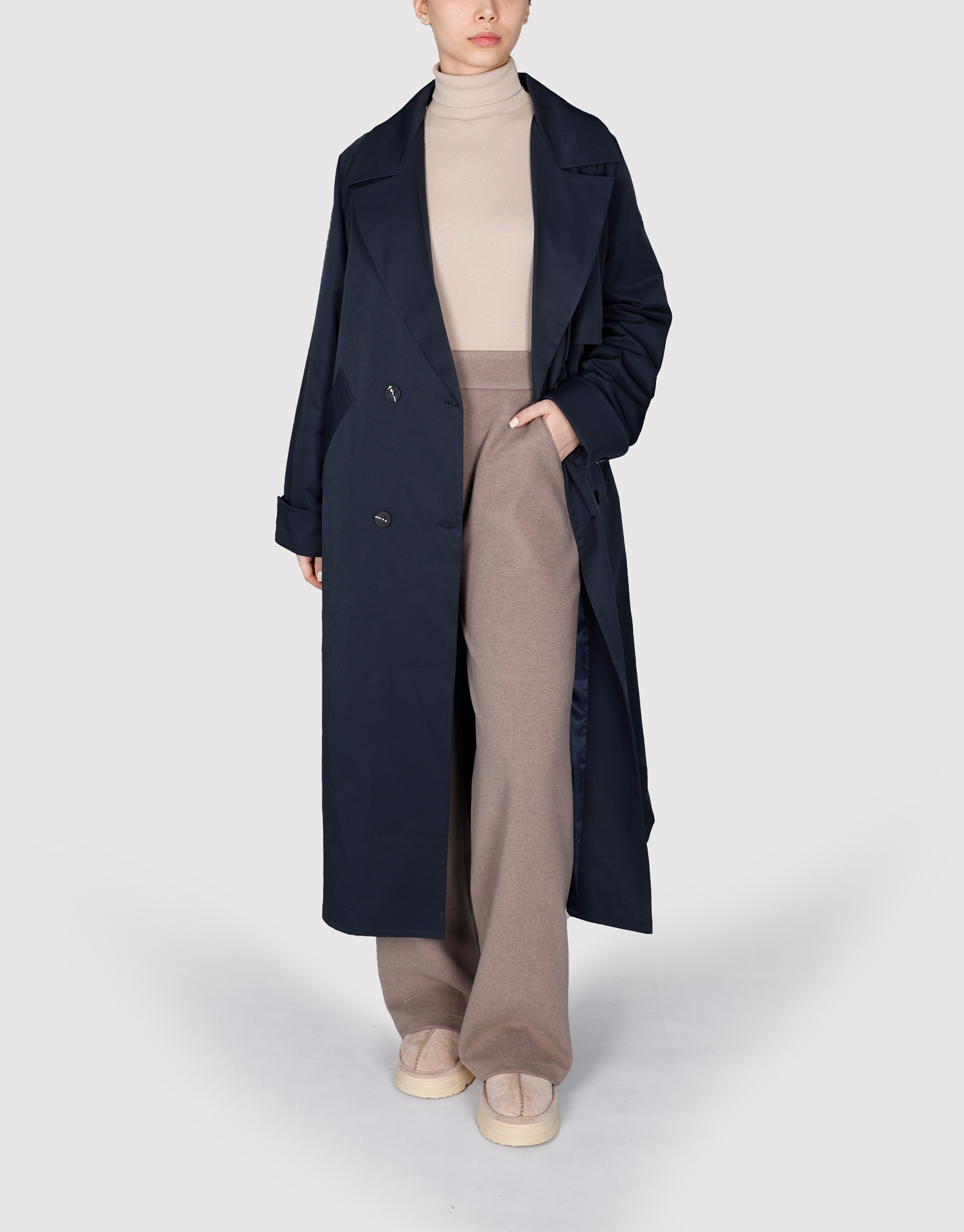 بارانی پشت لوزی سرمه ای