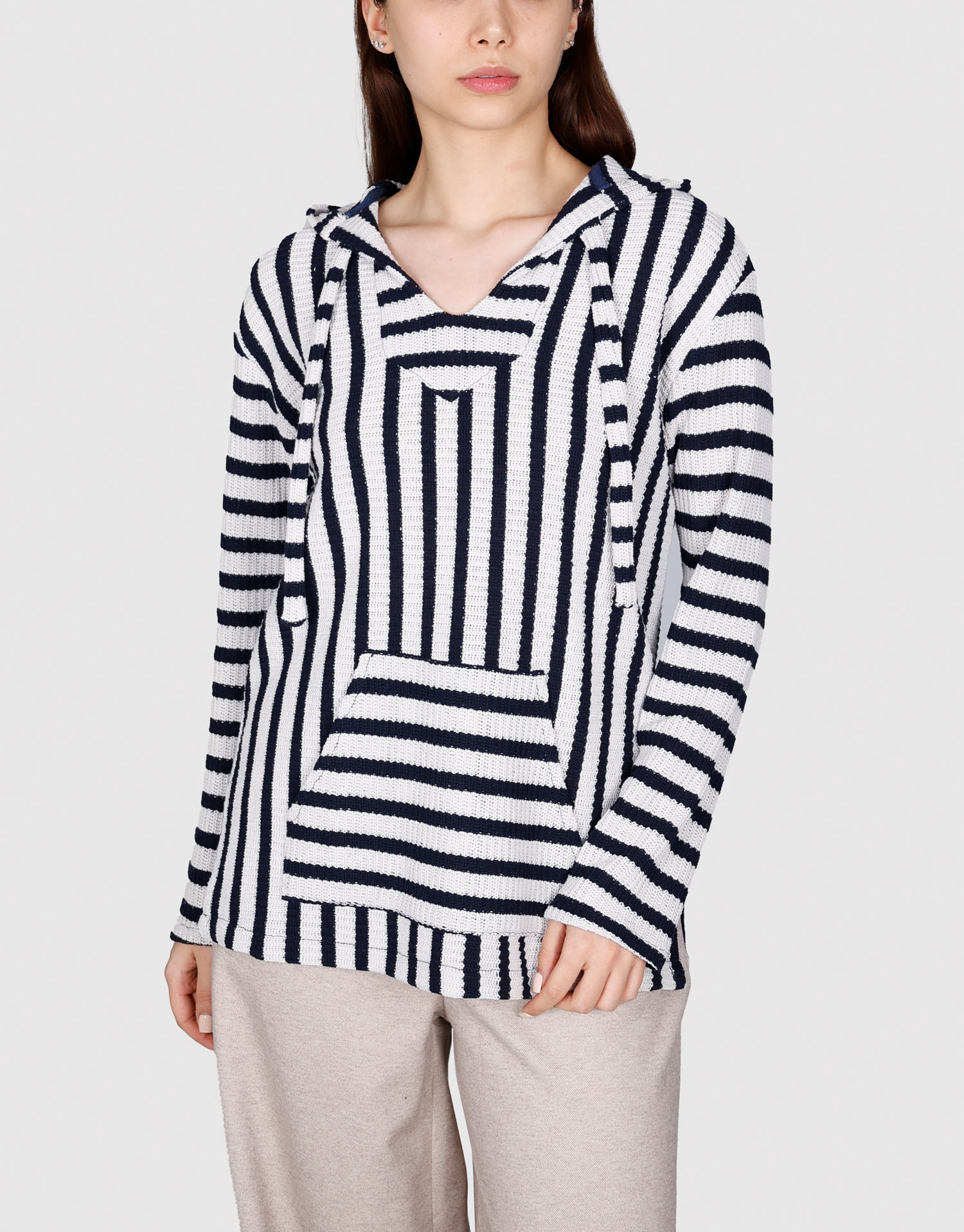 تونیک کلاهدار سفید سرمه ای