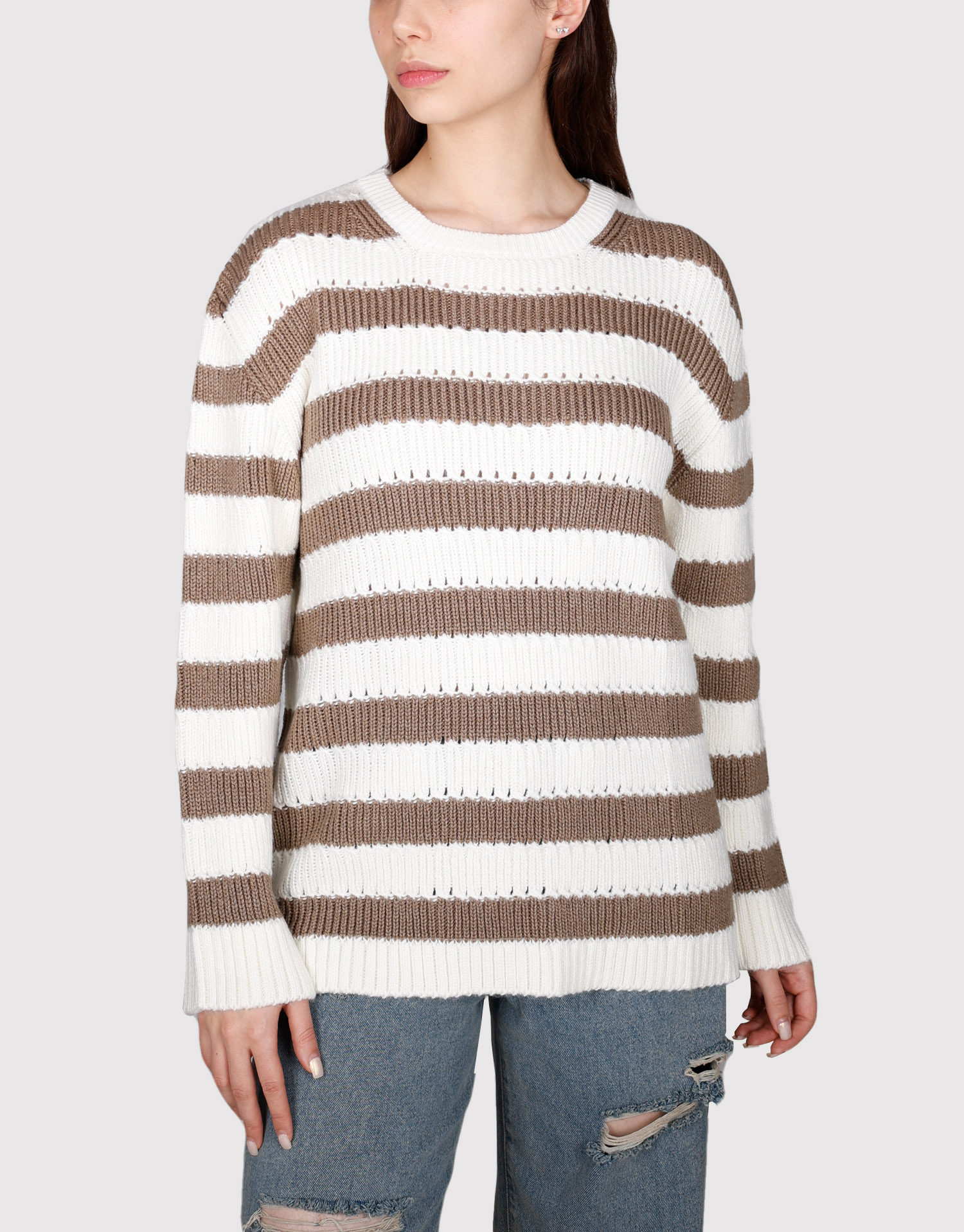 بلوز یقه گرد کرم سفید