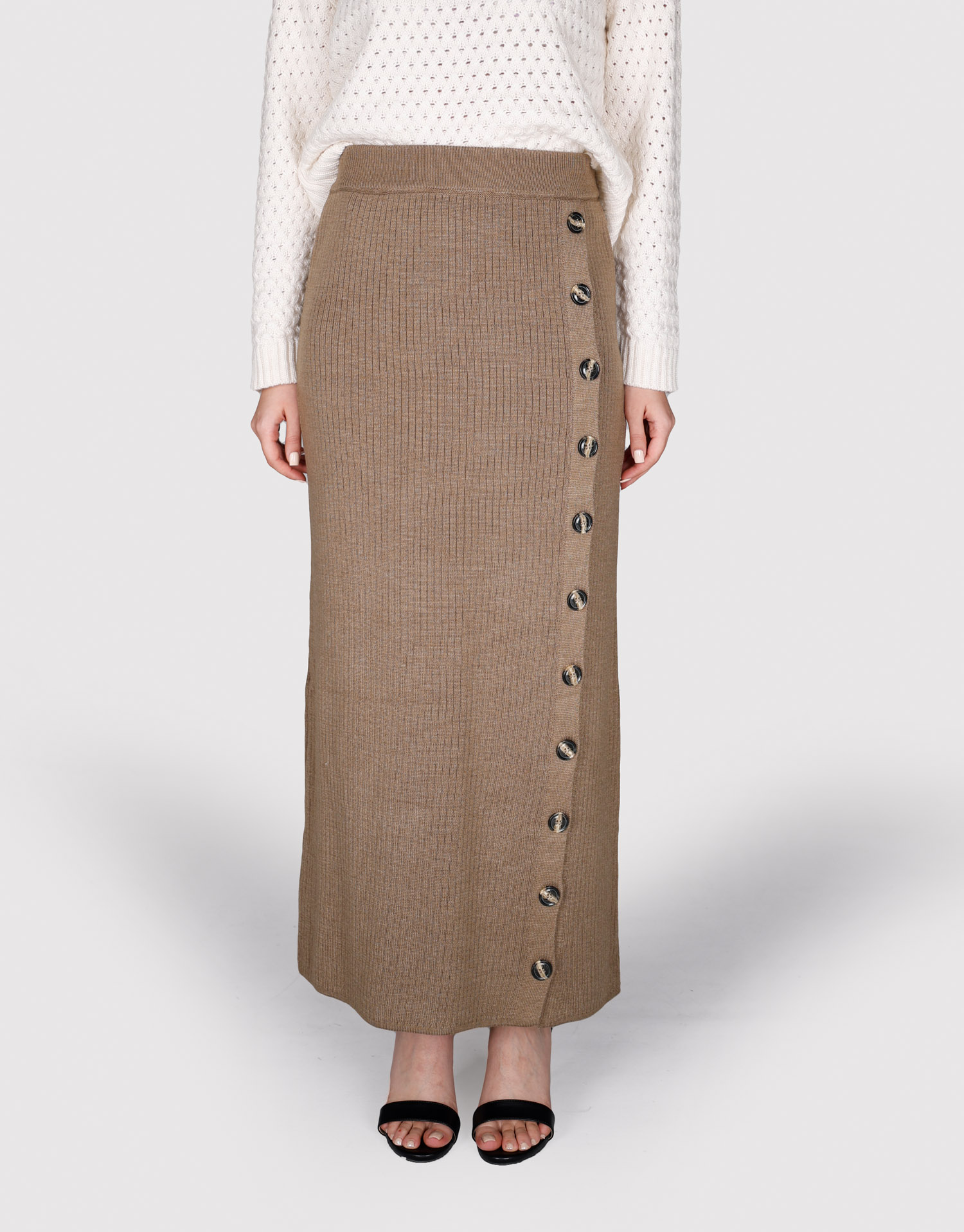 دامن کنار دکمه کرم