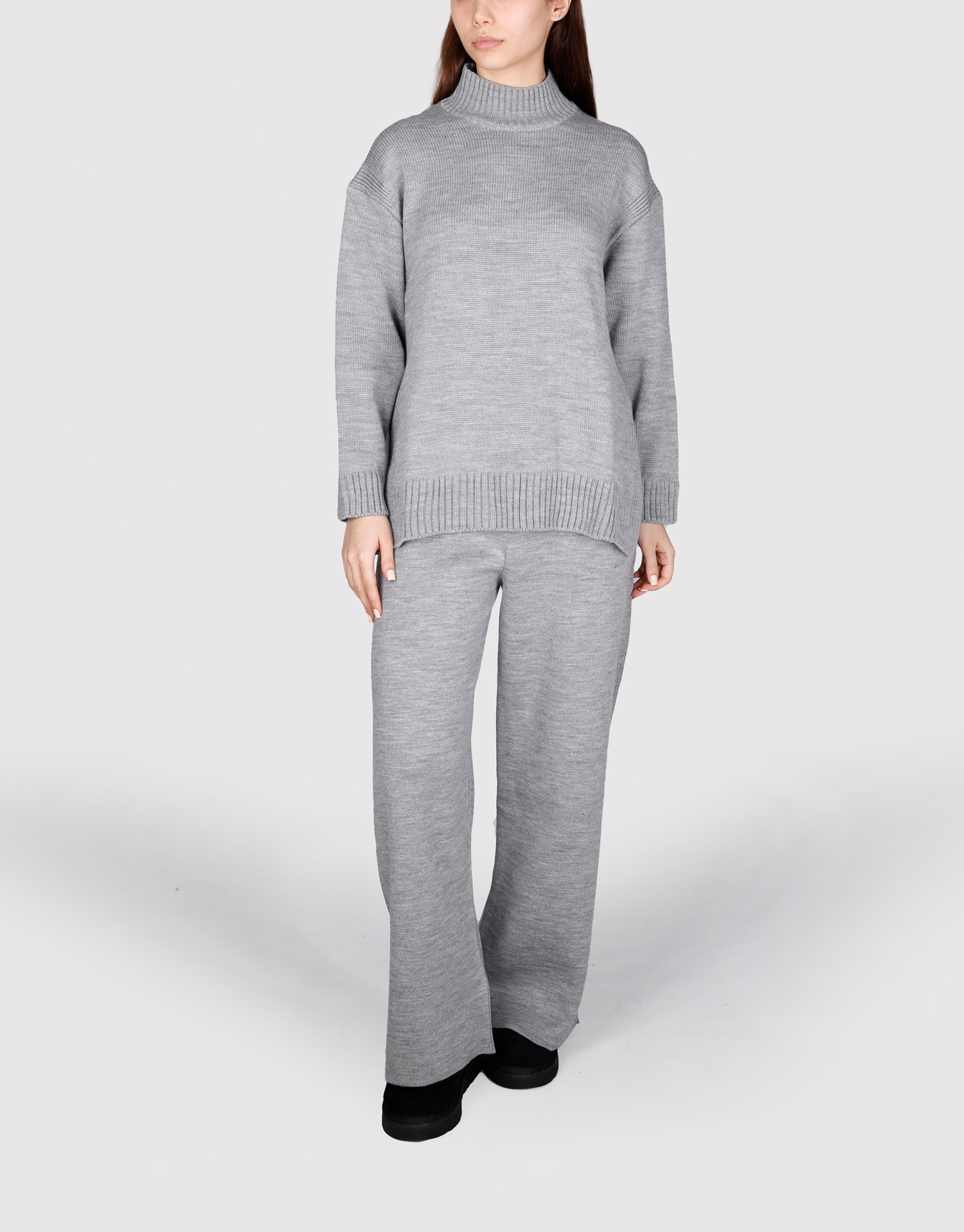 بلوز شلوار یقه ایستاده طوسی