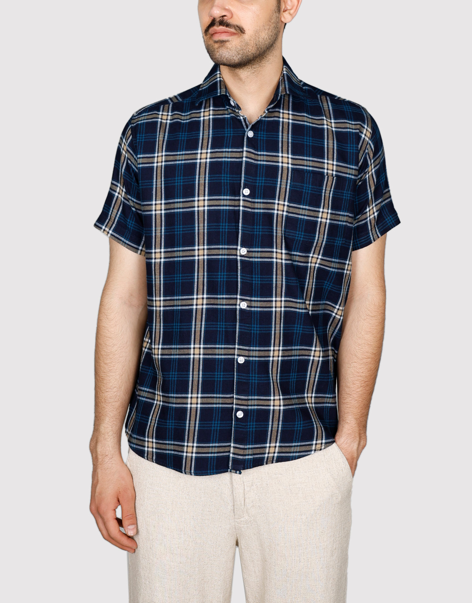 پیراهن چهارخانه کلاسیک