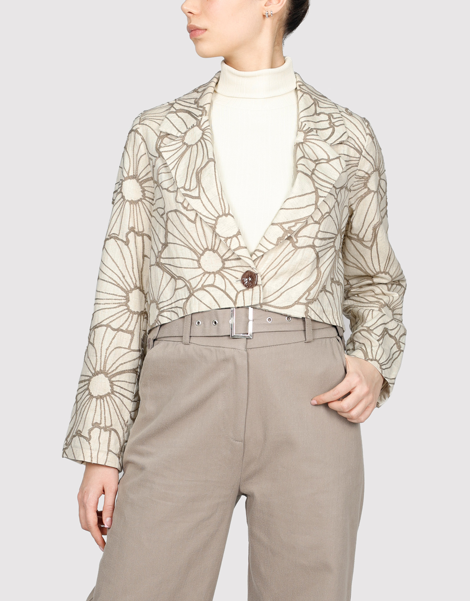 کت کوتاه گلدوزی