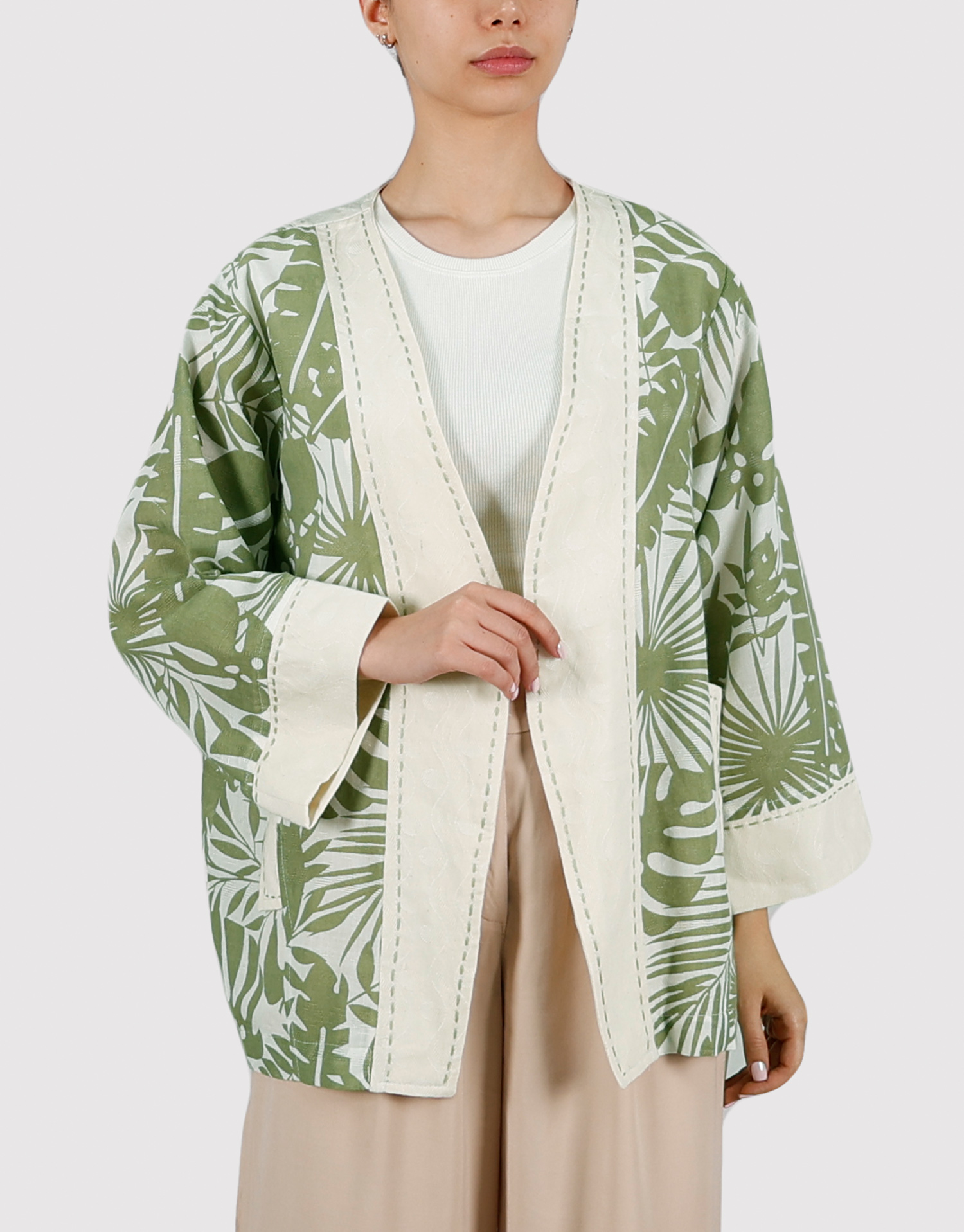 کت پشت برش دار گلدار