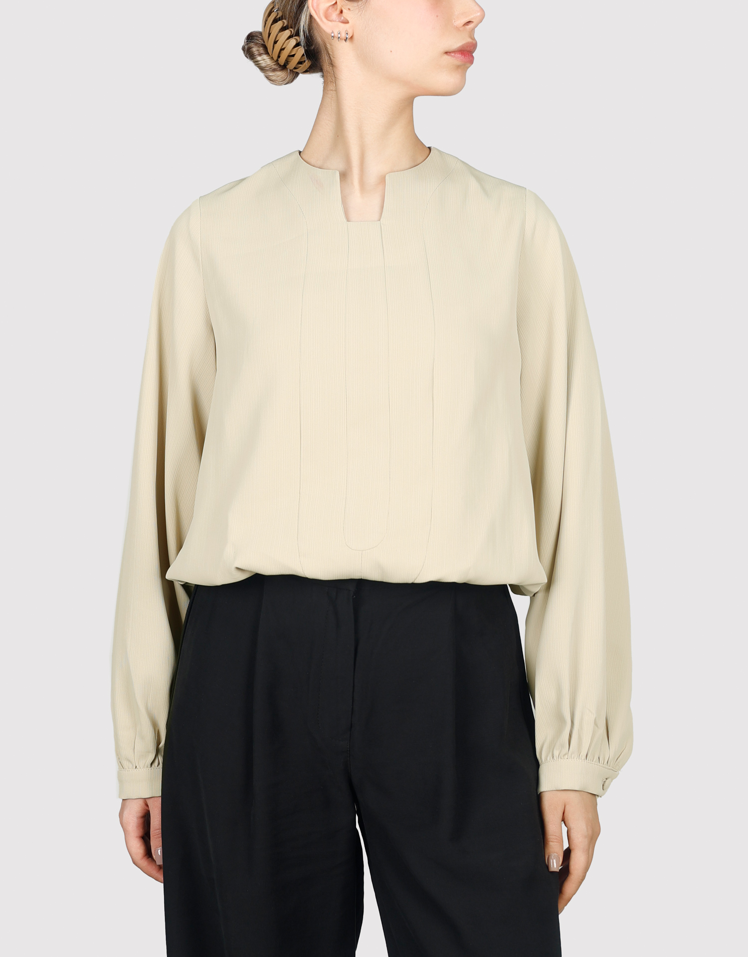 شومیز کمرکش کرم