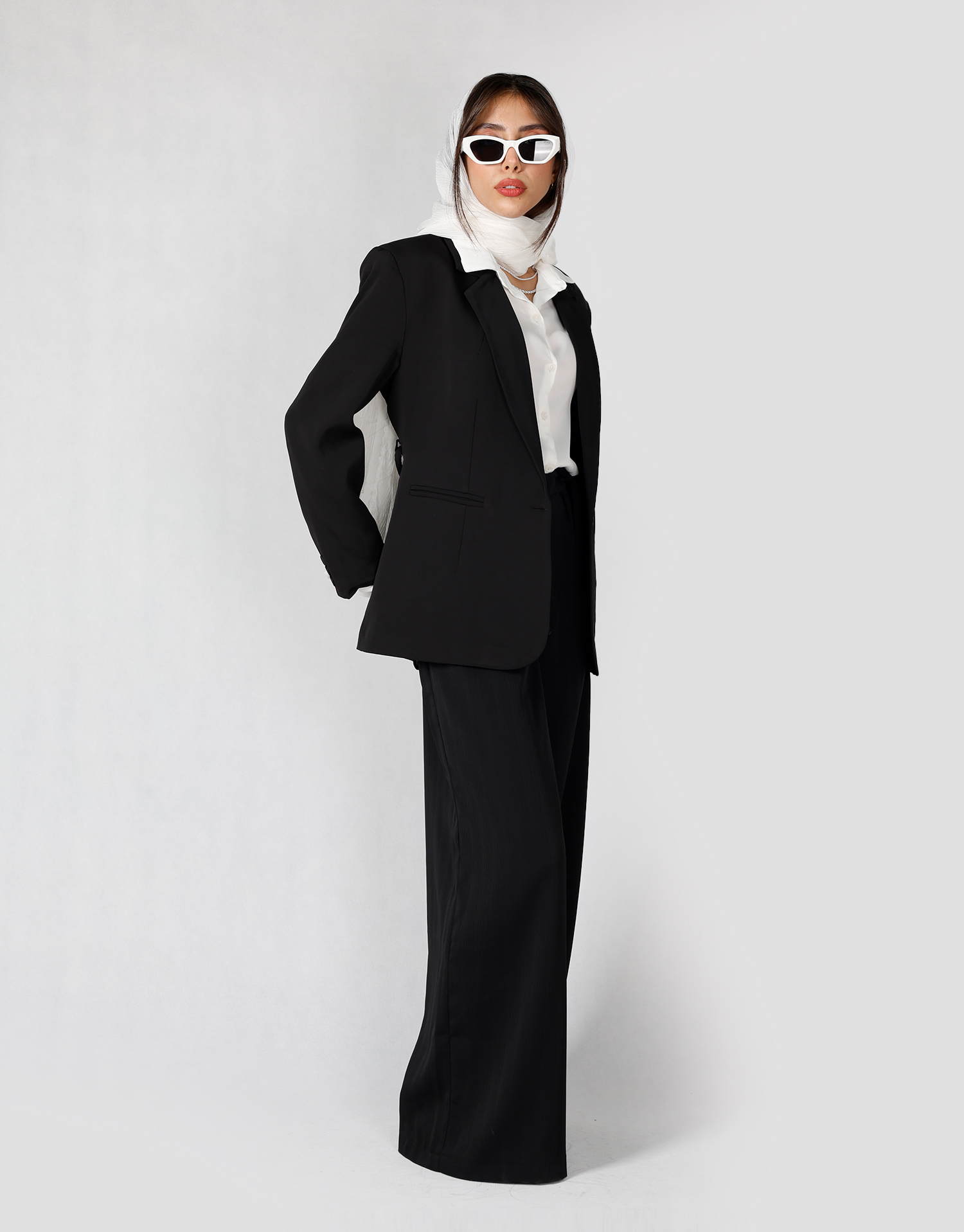 کت کمردار مشکی