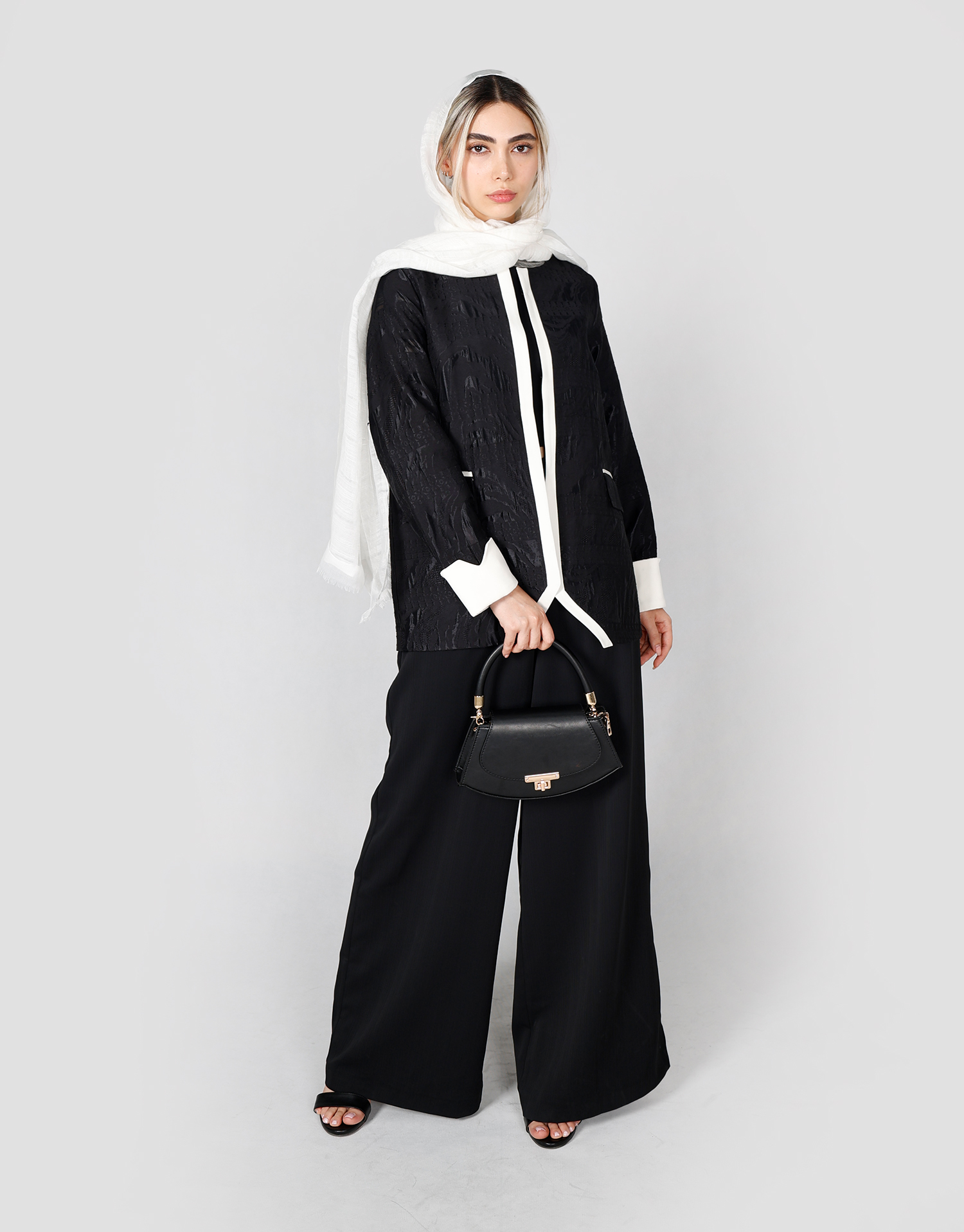 کت یقه ایستاده