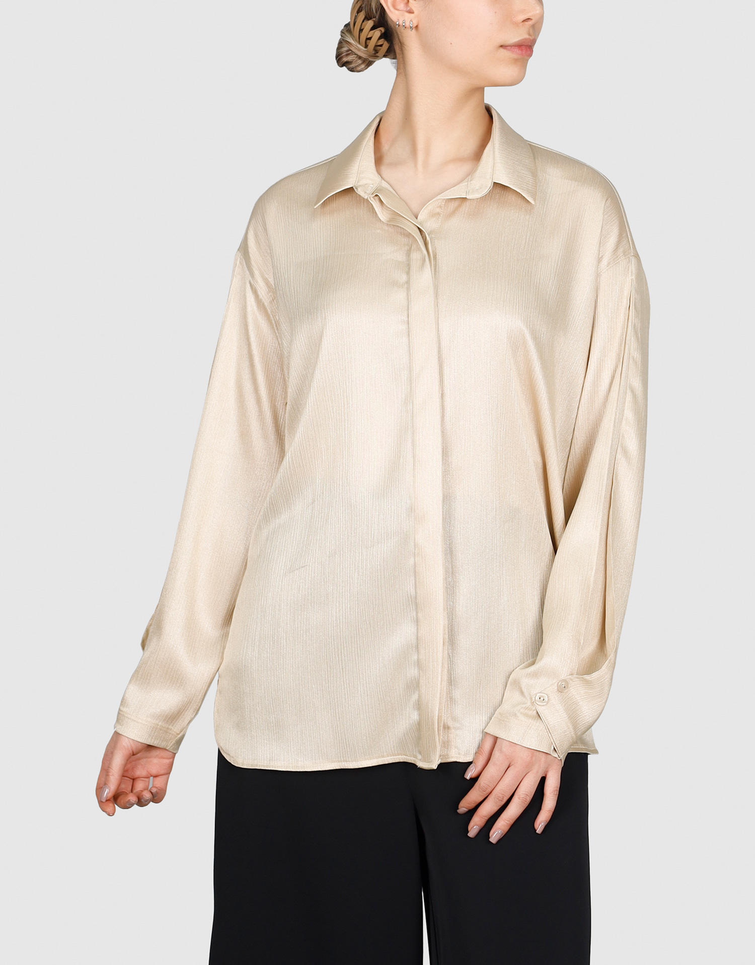 شومیز آستین پیلی دار کرم