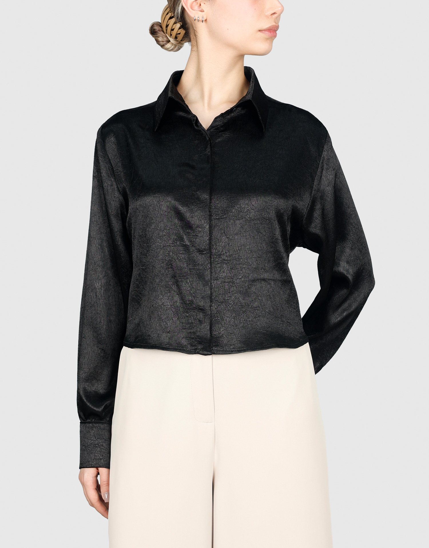 شومیز پشت بند دار مشکی